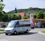 MERCEDES-BENZ Sprinter Kleinbus aus sterreich am 18.5.2012 in Krems an der Donau unterwegs.