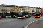 VVM MAN Lions City G und Lions City von WVV am 27.12.23 in Würzburg Hbf