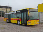 Ausgemusterter Mercedes Citaro 87 der BLT steht am 04.04.2013 auf einem Abstellplatz beim Depot Hüslimatt.