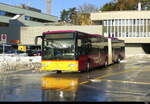 Postauto - Mercedes Citaro  BE 734635 bei der Zufahrt zu der Postautostation oberhalb des Bahnhof Bern am 2024.11.25