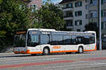 Mercedes Citaro 87 der BSU, auf der Linie 6, fährt am 12.08.2024 zur Haltestelle beim Bahnhof Solothurn.