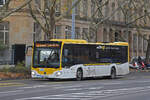 Mercedes Citaro der SWEG, auf der Linie 55, fährt am 25.11.2024 zur Haltestelle beim badischen Bahnhof.