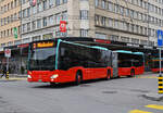 Mercedes Citaro 161, auf der Linie 3, fährt am 24.02.2025 zur Haltestelle beim Bahnhof Biel.