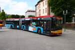 HSB Hanau Solaris Urbino 18 Wagen 88 am 07.06.24 in Hanau Freiheitsplatz