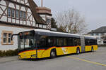 Solaris Bus der Post, auf der Linie 84, wartet am 15.01.2025 an der Endstation beim Bahnhof Rheinfelden.