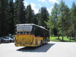 Postauto – Iveco Irisbus Crossway (GR 927 16) an der Endstation Vals, Zervreila, welche sich im hintersten Valsertal befindet, am 8.8.24