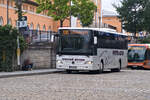 Mercedes-Benz Integro von Pfeffer Reisen (GRA-PA501) als Linie 200 in Passau Hbf. Aufgenommen 11.6.2024.