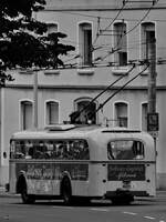 Im Bild der erste in Solingen eingesetzte Oberleitungsbus aus dem Jahr 1952.