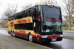 Van Hool TX 25 astromega #550, 'Reiseclub Cottbus Busbetrieb' GmbH, Berlin im Januar 2025.