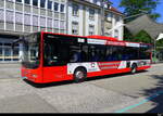 DB-Südwestbus - MAN Lion`s City KA.SB 1098 mit Werbung bei den Haltstellen neben dem Bhf. Offenburg am 2024.07.25