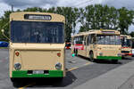 Links der aus dem Jahr 1969 stammende TS1, etwas versetzt dahinter 1974 gebaute TS3, die Karosserie stammt von Krupp Ludewig, der elektrische Teil von Kiepe. (Obus Museum Solingen, Juli 2024)