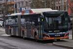 VS 8731, MAN Lions City vom Tice, steht am Bahnhof in Esch Alzette. 02.2025