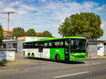 Graz. Am Nachmittag des 22.07.2024, startet der Postbus BD 16441 seinen Dienst: Der Bus fährt hier aus der Garage in der Hohenstaufengasse aus und fährt anschließend als Linie X41 von Graz nach Fürstenfeld.