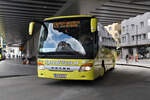 Setra S 400er-Serie von Tyrol Tour (IM-938GC) als Linie 4176 am Busbahnhof in Innsbruck.