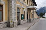 Haltestelle Stainach-Irdning Bahnhof. Aufgenommen 10.4.2024.