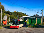 Graz. Wagen 38 der OBK steht hier am 08.09.2024 als Ersatzbus vor dem Grazer Tramway Museum.