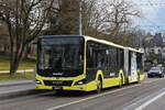 MAN Lions City Hybridbus 86 der AAGL, auf der Linie 80, fährt am 25.01.2025 Richtung Endstation am Aeschenplatz. Aufnahme Basel.