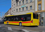 Mercedes Citaro 69, auf der Linie 37, wartet am 30.10.2013 an der Endstation am Aeschenplatz. Aufnahme Basel.