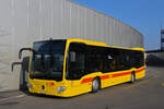 Mercedes Citaro 65 der BLT steht am 19.01.2025 auf dem Hof des Depots Hüslimatt.