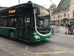 BVB Bus in Basel HBf.
Der Bus wird gleich einfahren.