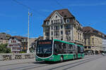 Mercedes Citaro 7018, auf der Linie 38, überquert am 08.07.2024 die Mittlere Rheinbrücke. Aufnahme Basel.