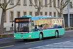 MAN Lions City der MAB, auf der Linie 46, fährt am 03.01.2024 zur Endstation am badischen Bahnhof.