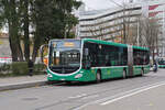 Mercedes Citaro 7045, auf der Tramersatz Linie 2, bedient am 18.11.2024 die Haltestelle Gewerbeschule. Aufnahme Basel.