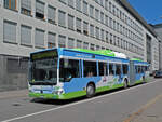 Mercedes Citaro 728 mit der Erdgas Werbung, auf der Linie 33, fährt am 07.07.2010 zur Endstation an der Schifflände.