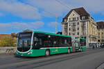 Mercedes Citaro 7016, auf der Linie 34, überquert am 04.11.2024 die Mittlere Rheinbrücke. Aufnahme Basel.