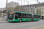 Mercedes Citaro 7026, auf der Tramersatzlinie 3, wartet am 03.02.2025 an der provisorischen Haltestelle am Steinenberg. Aufnahme Basel.