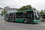 Mercedes Citaro 7004, auf der Tramersatzlinie 14, wendet am 16.09.2024 beim Wettsteinplatz.