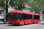 Volvo Hybridbus 877, auf der Linie 19, fährt am 09.07.2024 durch die Bundesgasse.