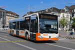 Mercedes Citaro 90, auf der Linie 9, fährt am 12.08.2024 zur Haltestelle beim Bahnhof Solothurn.