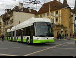 TransN - Hess Trolleybus (Lightram 19 DC) Nr.165  NE 209165 unterwegs auf der Linie 107 in der Stadt Neuchâtel am 2024.10.03