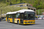Volvo Hybrid Bus, auf der Linie 103, fährt zur Haltestelle beim Bahnhof Interlaken Ost. Die Aufnahme stammt vom 26.04.2019.