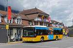 Mercedes Citaro der Post, auf der Linie 103, wartet am 01.07.2024 an der Haltestelle beim Bahnhof Interlaken Ost.