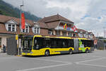 Mercedes Citaro 715 der STI, auf der Linie 21, wartet am 01.07.2024 an der Endstation beim Bahnhof Interlaken Ost.