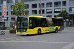 Mercedes Citaro 178 der STI fährt am 01.08.2024 auf den Platz beim Bahnhof Interlaken Ost.