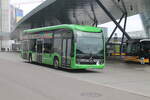 VBG/Eurobus Nr. 24 (Mercedes eCitaro) am 9.11.2024 beim Flughafen Zürich