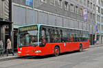 Mercedes Citaro vom Unternehmer Binggeli, auf der Linie 75, fährt am 05.11.2015 durch die Bahnhofstrasse.