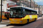 Postauto/PU tpm GR 108 017/PAG-ID: 10919 (Iveco Irisbus Crossway 12 Pro) am 29.7.2024 beim Bhf. Bellinzona