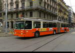 tpg - Oldtimer Saurer Trolleybus Nr.666 unterwegs auf Publikumsfahrten in der Stadt Genf am 2024.11.03