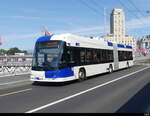 TL Lausanne - Hess Trolleybus Nr.826 unterwegs auf der Linie 1 in der Stadt Lausanne am 26.07.2024