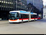 VBSG - Hess Trolleybus Nr.173 unterwegs auf der Linie 5 vor dem Bhf. St. Gallen am 2025.01.12