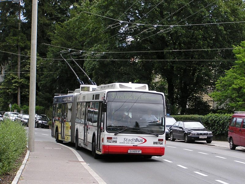 VanHool Oberleitungsbus, Salzburg.